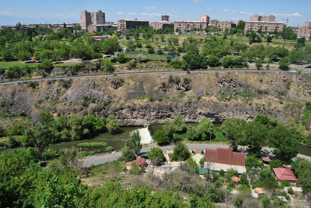 Olympia Garden Hotel Yerevan