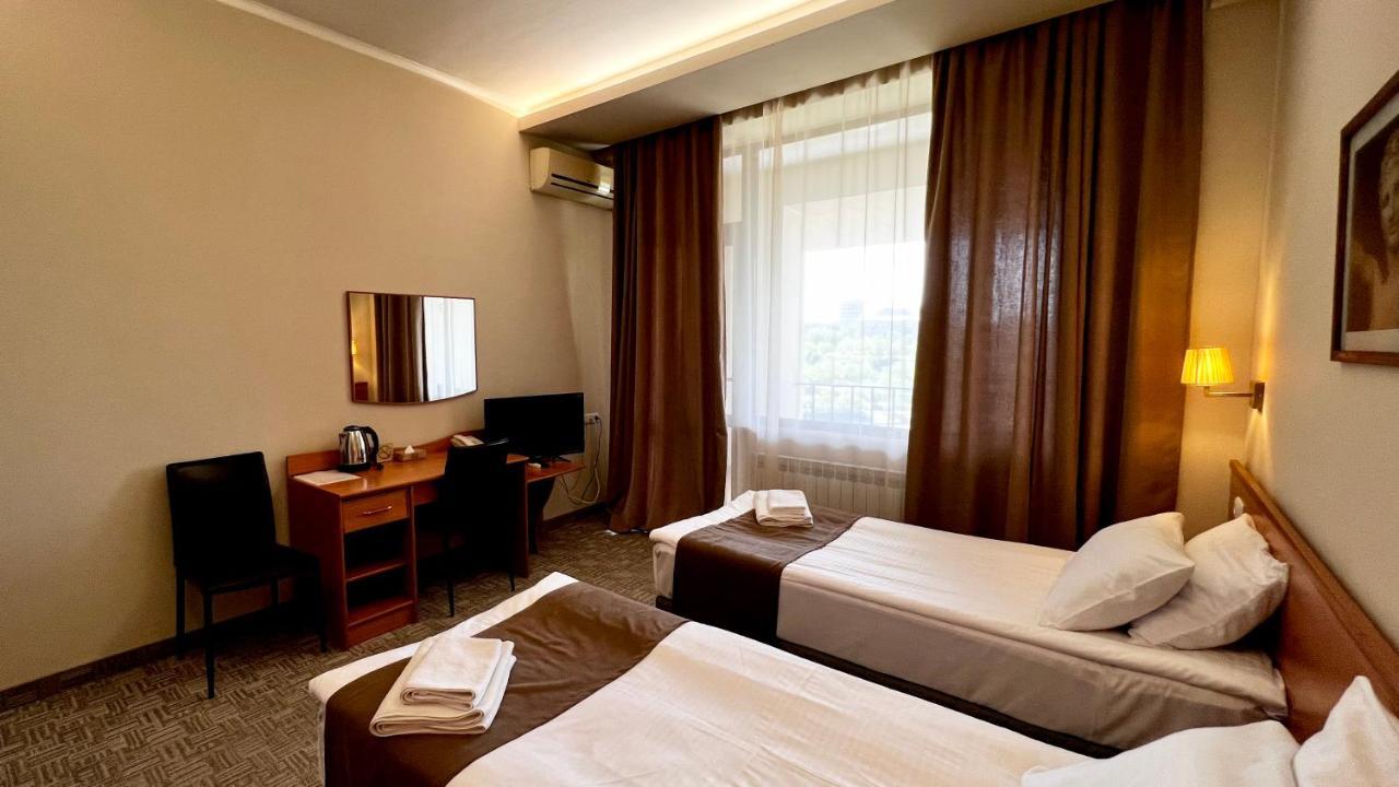 Olympia Garden Hotel